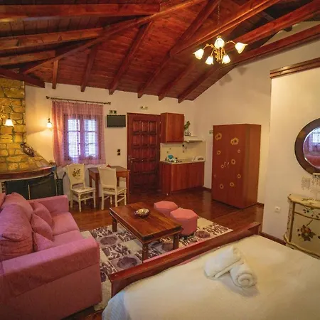 θόλος Guest house Valtessiniko