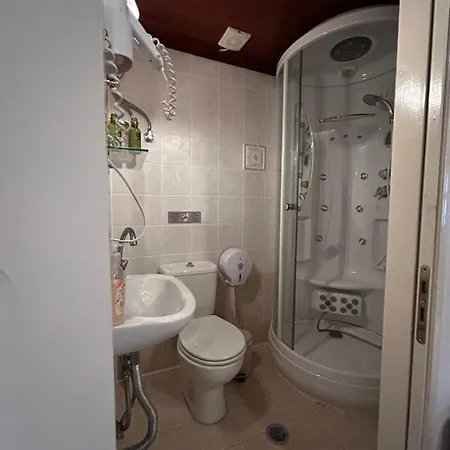 Guest house θόλος Valtessiniko